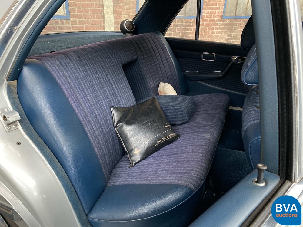 Mercedes-Benz 280S W116 160hp 1974 S-Class, 99-YD-68.