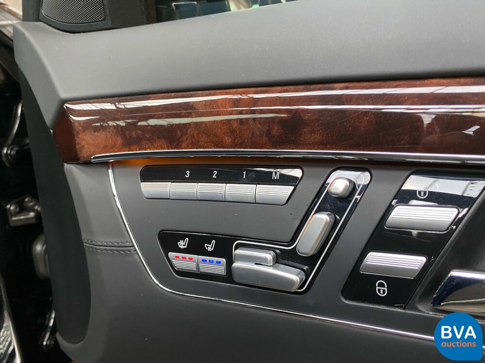 Mercedes Benz S600 Long 5.5 V12 517pk 2006 S-Class -Youngtimer-.