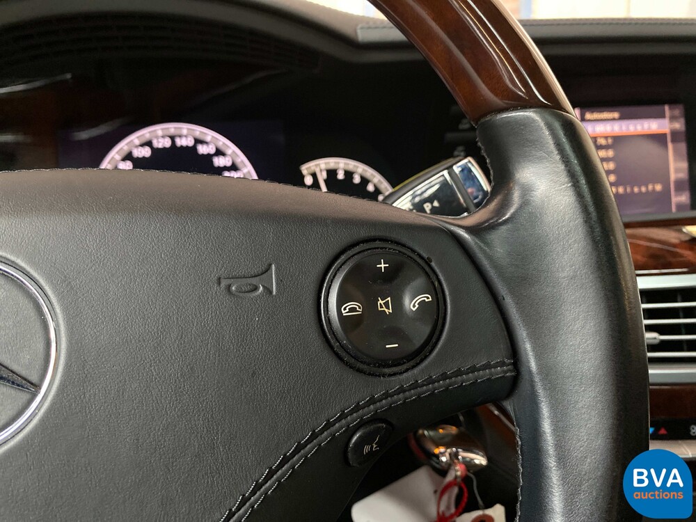 Mercedes Benz S600 Long 5.5 V12 517pk 2006 S-Class -Youngtimer-.