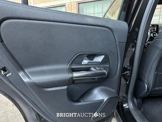 Mercedes-Benz GLA35 AMG 4-Matic 306pk 2021 GLA-Klasse, P-261-KT