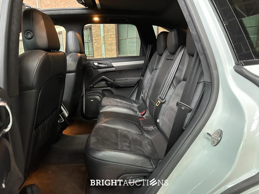 Porsche Cayenne GTS 4.8 V8 420pk 2013