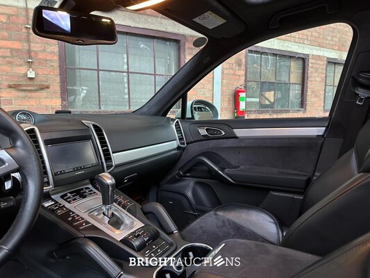 Porsche Cayenne GTS 4.8 V8 420pk 2013
