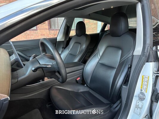 Tesla Model 3 Standard RWD Plus 60 kWh 238pk 2020 (Origineel-NL + 1e eigenaar, K-953-BT
