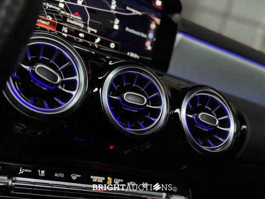 Mercedes-Benz CLA250 e Business Solution AMG Limited CLA-Class Shooting Brake 160hp 2022 (Original-NL), P-675-JH