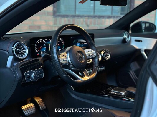 Mercedes-Benz CLA250 e Business Solution AMG Limited 160hp 2022 (Original-NL & 1st Owner) CLA-Class Shooting Brake, P-576-HG