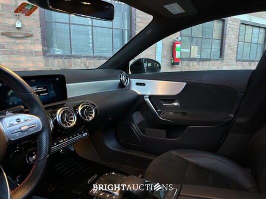 Mercedes-Benz CLA250 e Business Solution AMG Limited 160hp 2022 (Original-NL & 1st Owner) CLA-Class Shooting Brake, P-576-HG