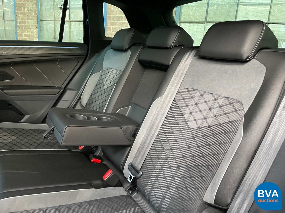 Volkswagen Tiguan 1.5 TSI R-Line 2021 -Org. NL- Garantie, N-982-RJ