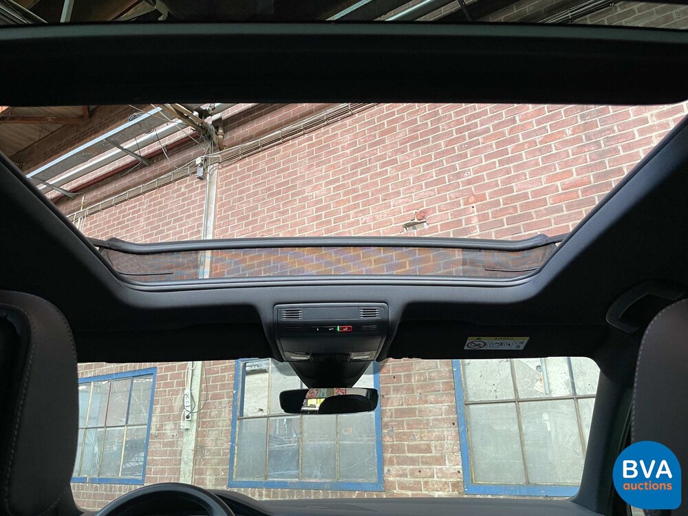 Volkswagen Tiguan 1.5 TSI R-Line 2021 -Org. NL- Garantie, N-982-RJ