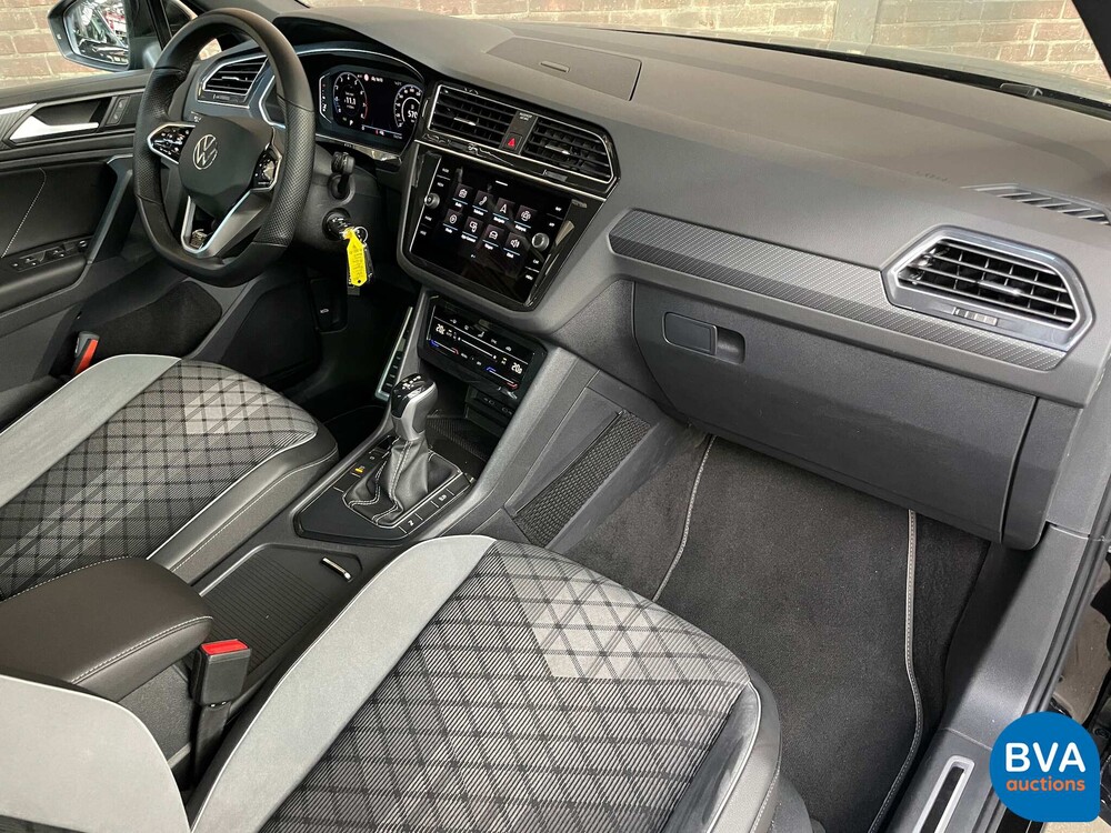 Volkswagen Tiguan 1.5 TSI R-Line 2021 -Org. NL- Garantie, N-982-RJ