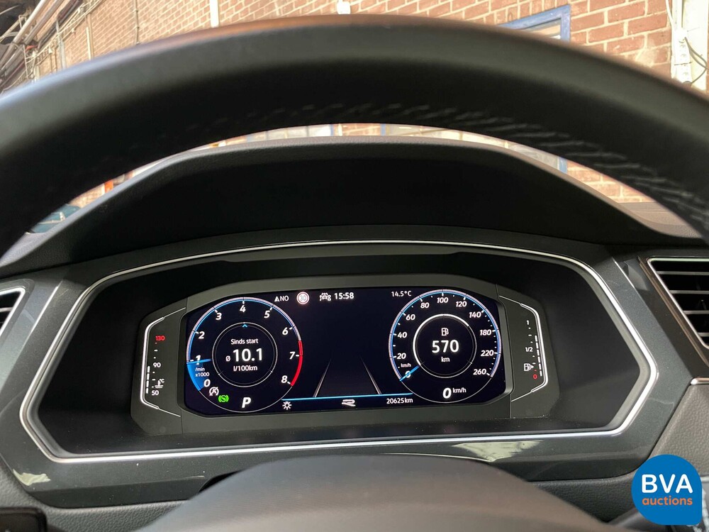 Volkswagen Tiguan 1.5 TSI R-Line 2021 -Org. NL- Garantie, N-982-RJ