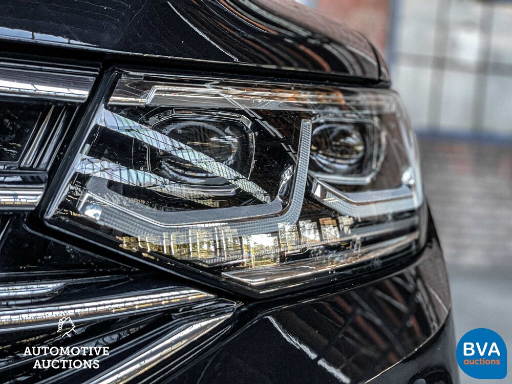 Volkswagen Tiguan 1.5 TSI R-Line 2021 -Org. NL- Garantie, N-982-RJ