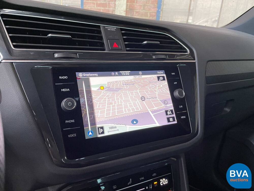 Volkswagen Tiguan 1.5 TSI R-Line 2021 -Org. NL- Garantie, N-982-RJ