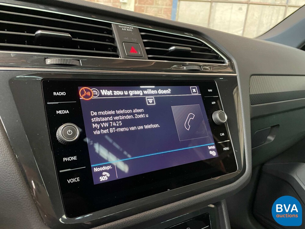 Volkswagen Tiguan 1.5 TSI R-Line 2021 -Org. NL- Garantie, N-982-RJ