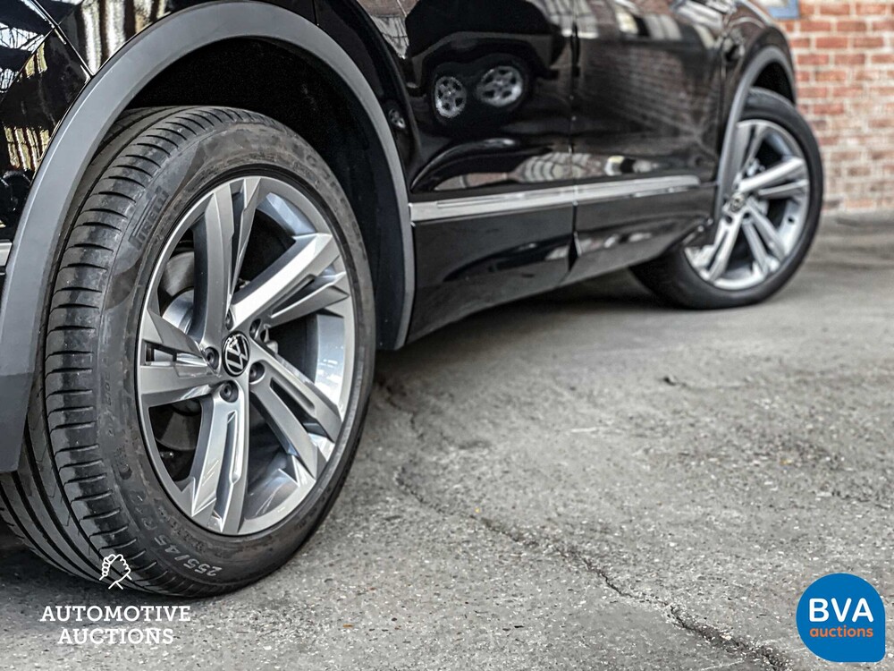 Volkswagen Tiguan 1.5 TSI R-Line 2021 -Org. NL- Garantie, N-982-RJ