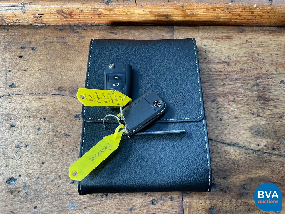 Volkswagen Tiguan 1.5 TSI R-Line 2021 -Org. NL- Garantie, N-982-RJ