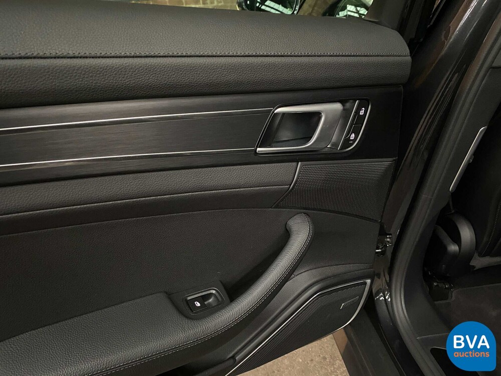 Porsche Panamera 4 E-Hybrid SportChrono 462pk 2022 -GARANTIE-.