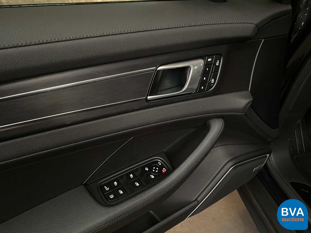 Porsche Panamera 4 E-Hybrid SportChrono 462pk 2022 -GARANTIE-.