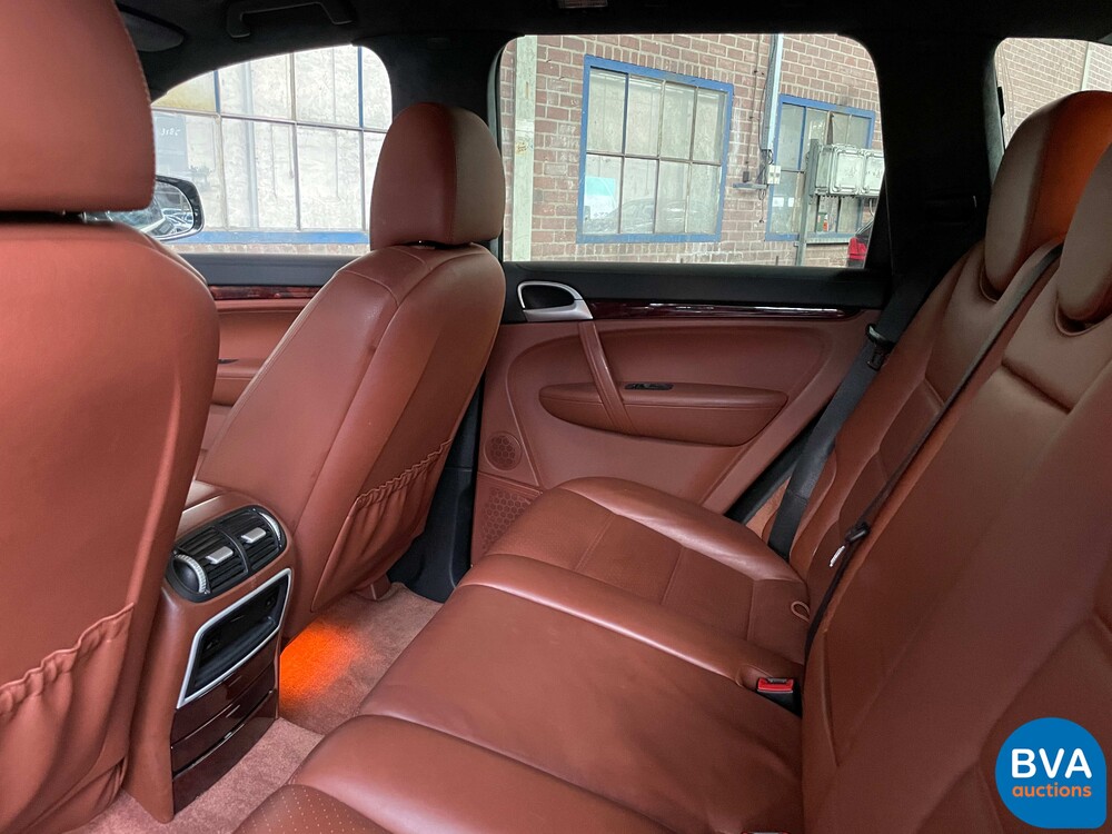 Porsche Cayenne Turbo 4.8 V8 500hp 2007 -Youngtimer-.