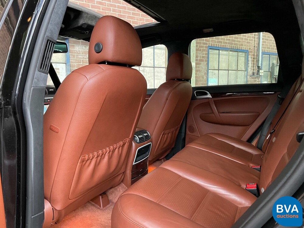 Porsche Cayenne Turbo 4.8 V8 500hp 2007 -Youngtimer-.