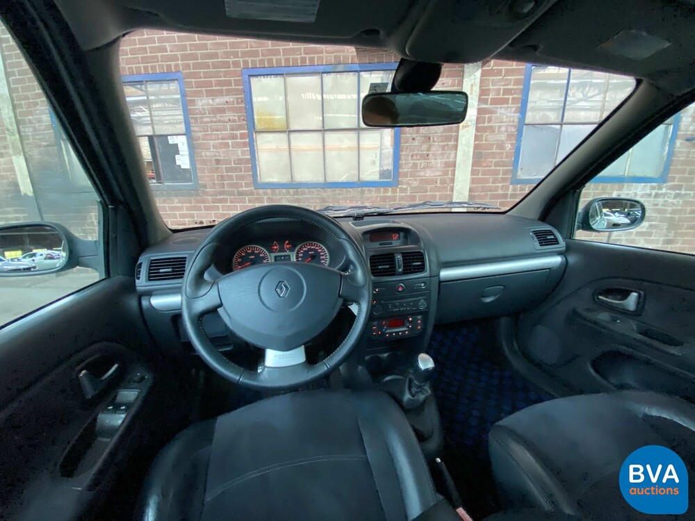 Renault Sport Clio RS 2.0 2004 -YOUNGTIMER-.