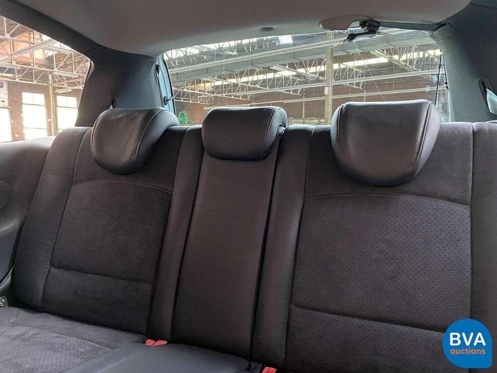 Renault Sport Clio RS 2.0 2004 -YOUNGTIMER-.