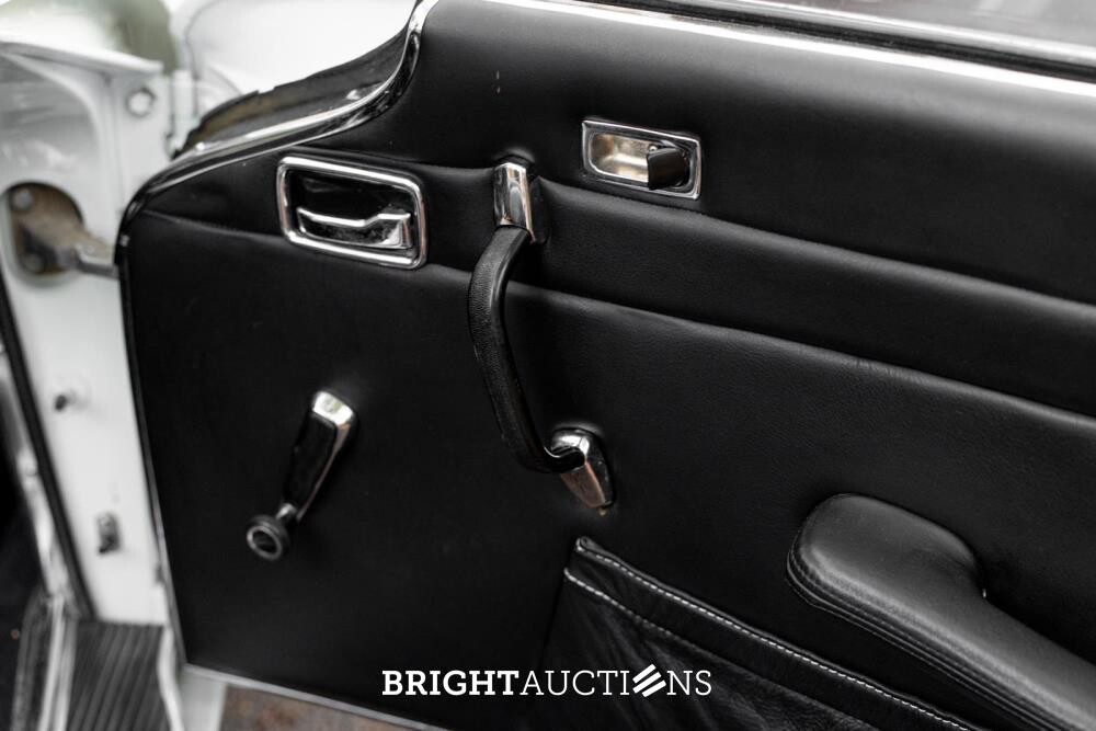 Mercedes-Benz 280 SL Pagoda – Manual Transmission – EU Specification – 2.8-Litre Inline-Six