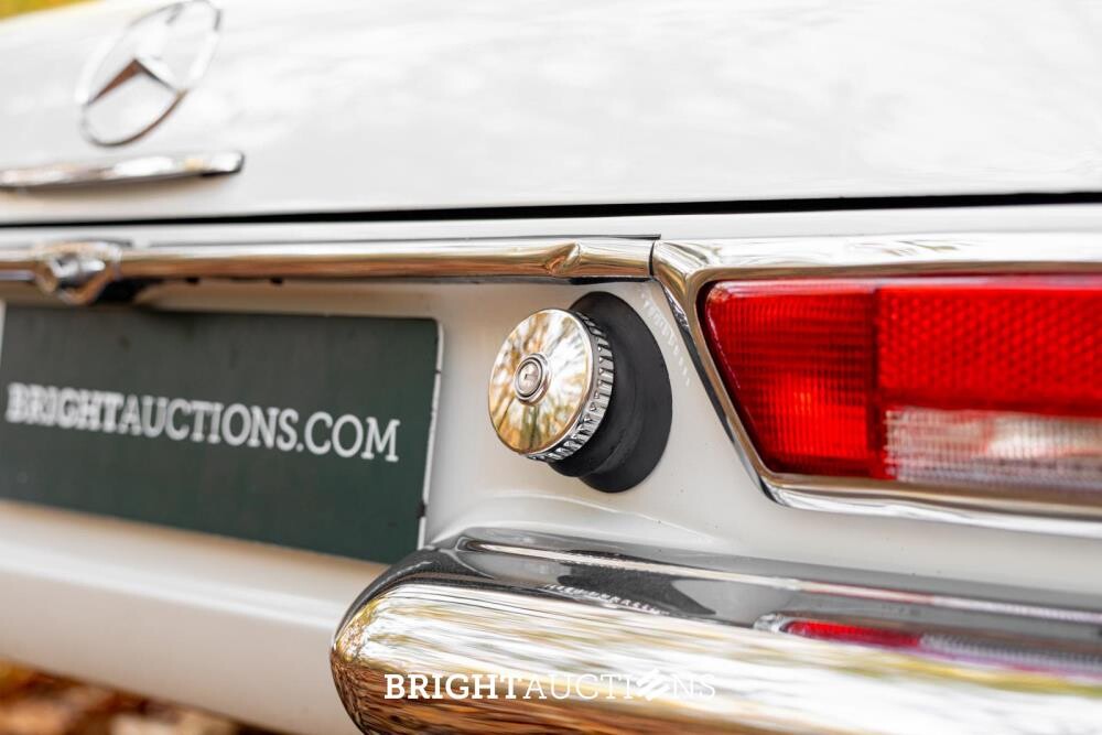 Mercedes-Benz 280 SL Pagoda – Manual Transmission – EU Specification – 2.8-Litre Inline-Six