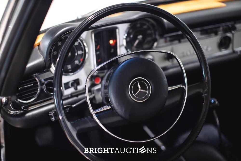 Mercedes-Benz 280 SL Pagoda – Manual Transmission – EU Specification – 2.8-Litre Inline-Six