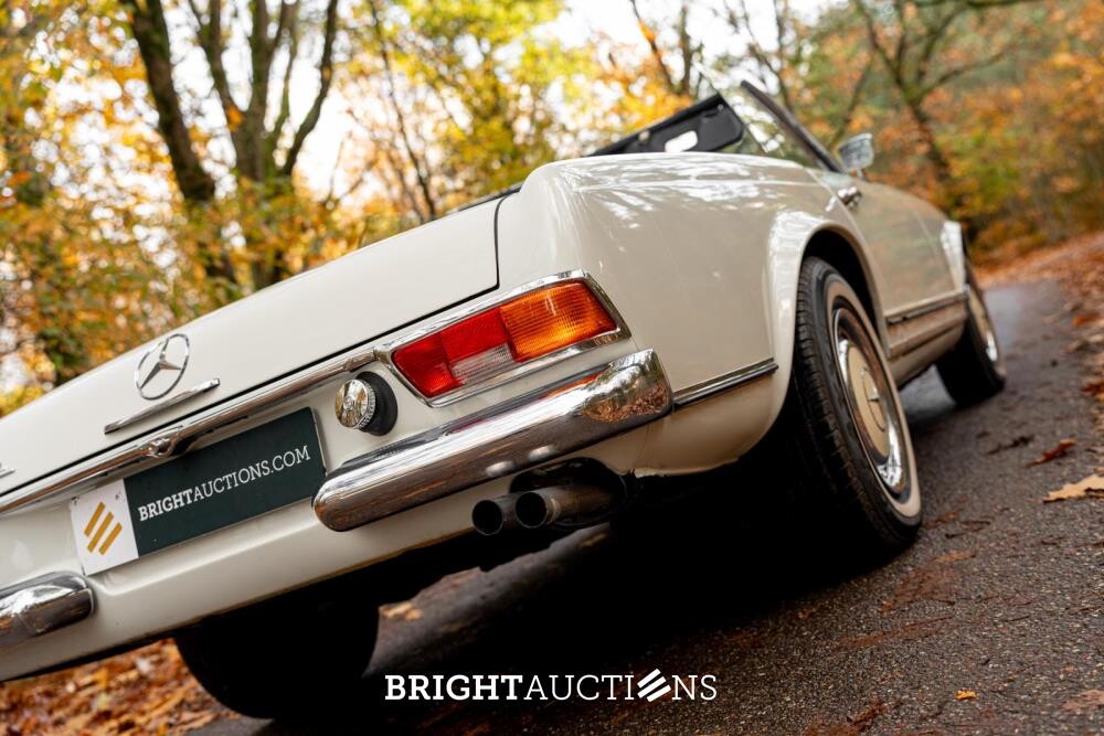 Mercedes-Benz 280 SL Pagoda – Manual Transmission – EU Specification – 2.8-Litre Inline-Six