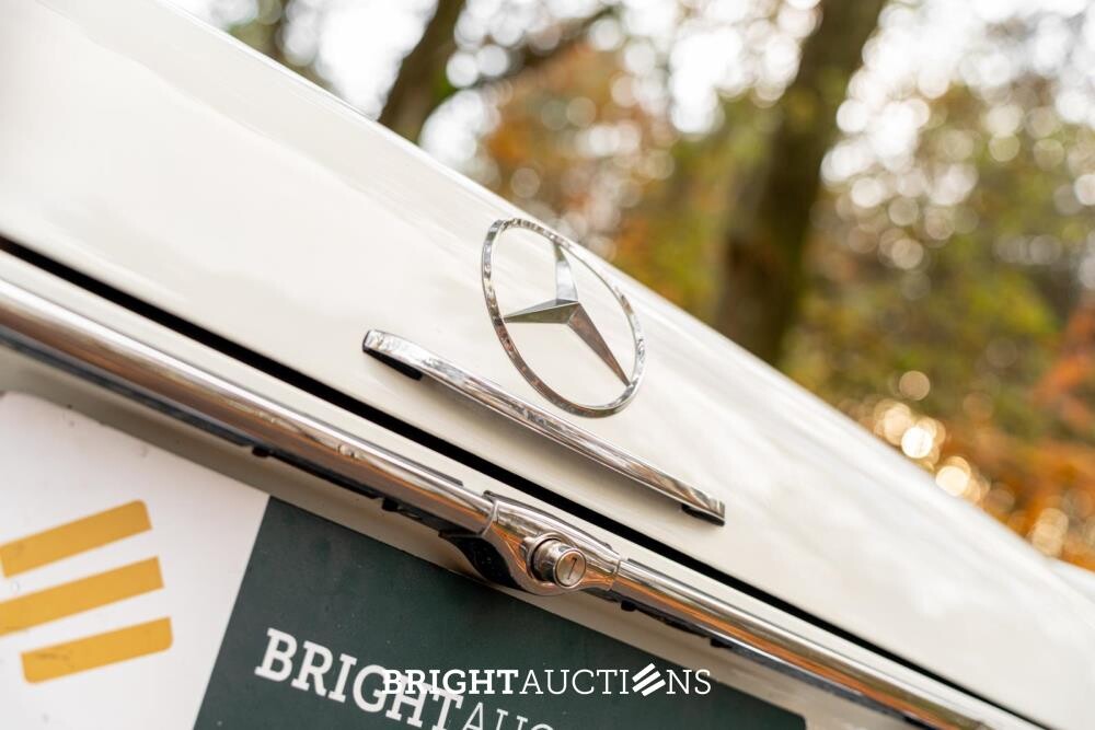 Mercedes-Benz 280 SL Pagoda – Manual Transmission – EU Specification – 2.8-Litre Inline-Six