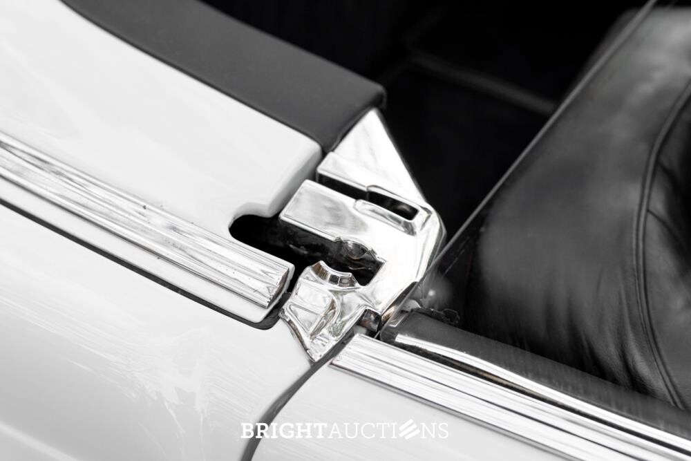 Mercedes-Benz 280 SL Pagoda – Manual Transmission – EU Specification – 2.8-Litre Inline-Six