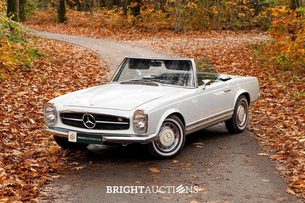 Mercedes-Benz 280 SL Pagoda – Manual Transmission – EU Specification – 2.8-Litre Inline-Six