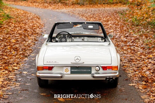 Mercedes-Benz 280 SL Pagoda – Manual Transmission – EU Specification – 2.8-Litre Inline-Six