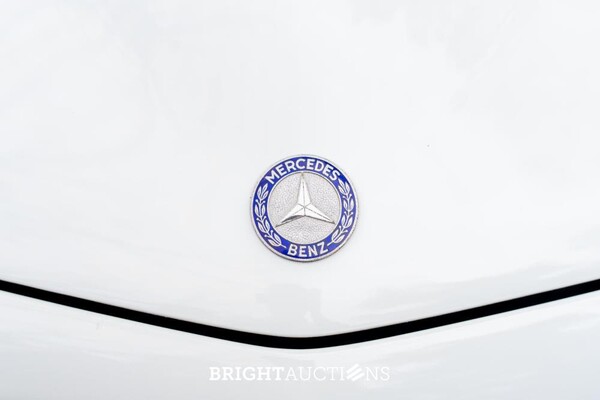 Mercedes-Benz 280 SL Pagoda – Manual Transmission – EU Specification – 2.8-Litre Inline-Six