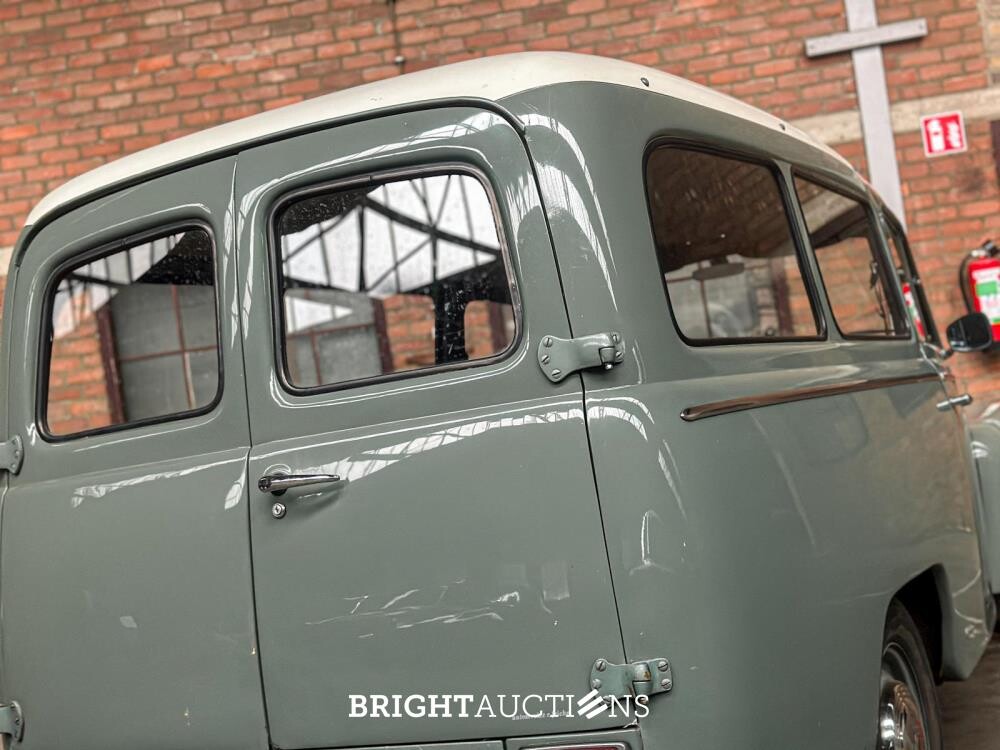 Volvo 210 4-Cilinder 1960, DH-94-92 Oldtimer