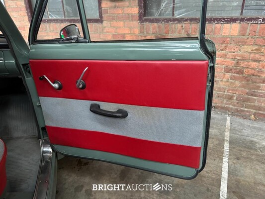 Volvo 210 4-Cilinder 1960, DH-94-92 Oldtimer