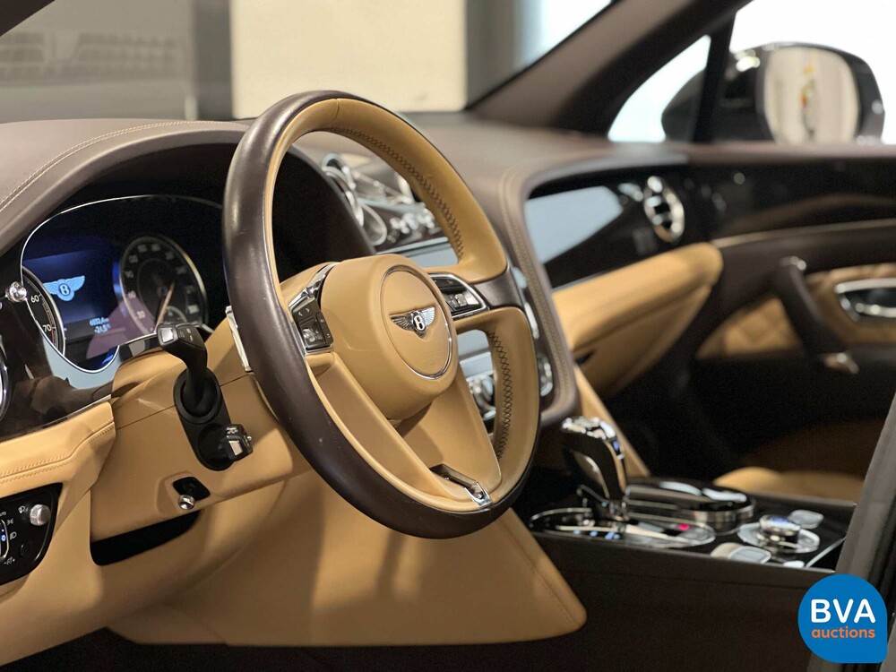 Bentley Bentayga 6.0 V12 Erstausgabe 608 PS 2016, P-569-DB.