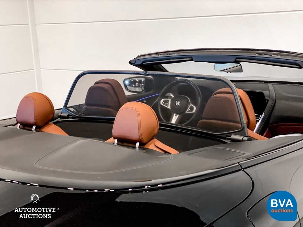 BMW 840d xDrive High Executive Cabriolet 320pk 2019 8-serie, P-903-ZJ