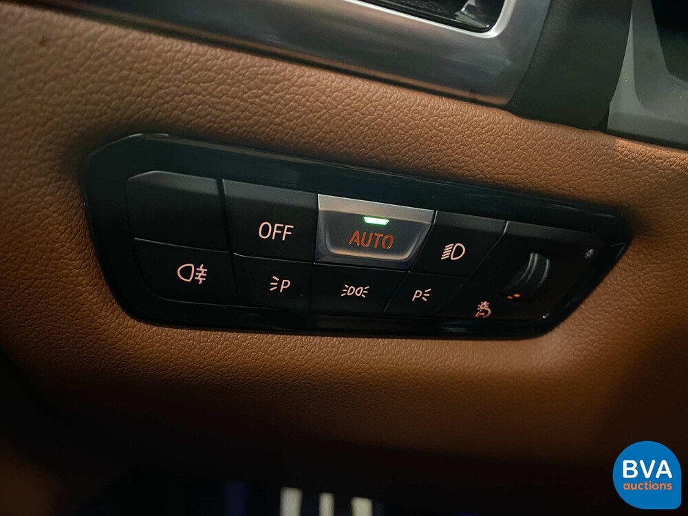 BMW 840d xDrive High Executive Cabriolet 320pk 2019 8-serie, P-903-ZJ