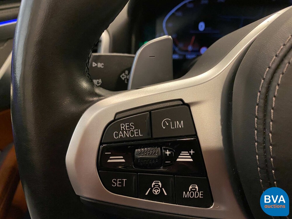 BMW 840d xDrive High Executive Cabriolet 320pk 2019 8-serie, P-903-ZJ