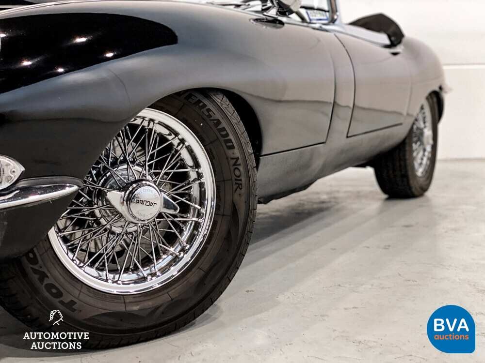 Jaguar E-Type Serie 1 OTS 4.2 Reihensechszylinder-Cabriolet 1967, DZ-73-87.