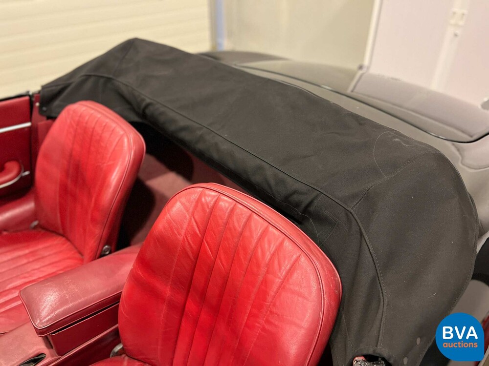 Jaguar E-Type Serie 1 OTS 4.2 Reihensechszylinder-Cabriolet 1967, DZ-73-87.