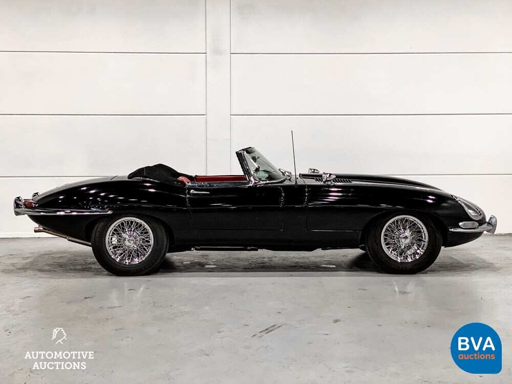 Jaguar E-Type Serie 1 OTS 4.2 Reihensechszylinder-Cabriolet 1967, DZ-73-87.