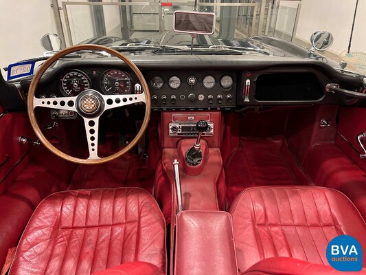 Jaguar E-Type Series 1 OTS 4.2 Six-in-Line Cabriolet 1967, DZ-73-87.
