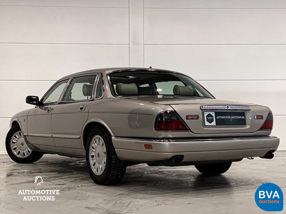 Daimler SIX LWB4.0 241PS 1997 -Org. NL-, RB-TL-96.