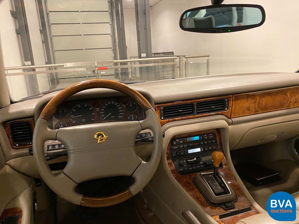 Daimler SIX LWB4.0 241PS 1997 -Org. NL-, RB-TL-96.