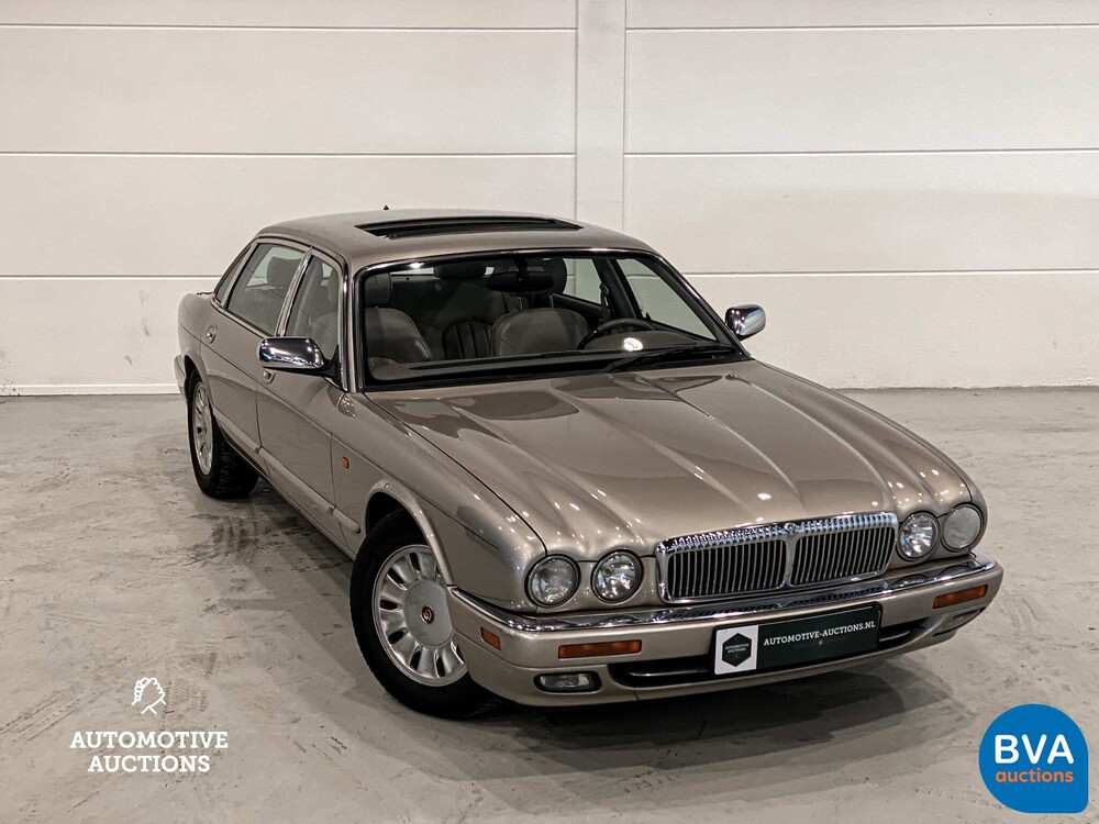 Daimler SIX LWB4.0 241PS 1997 -Org. NL-, RB-TL-96.