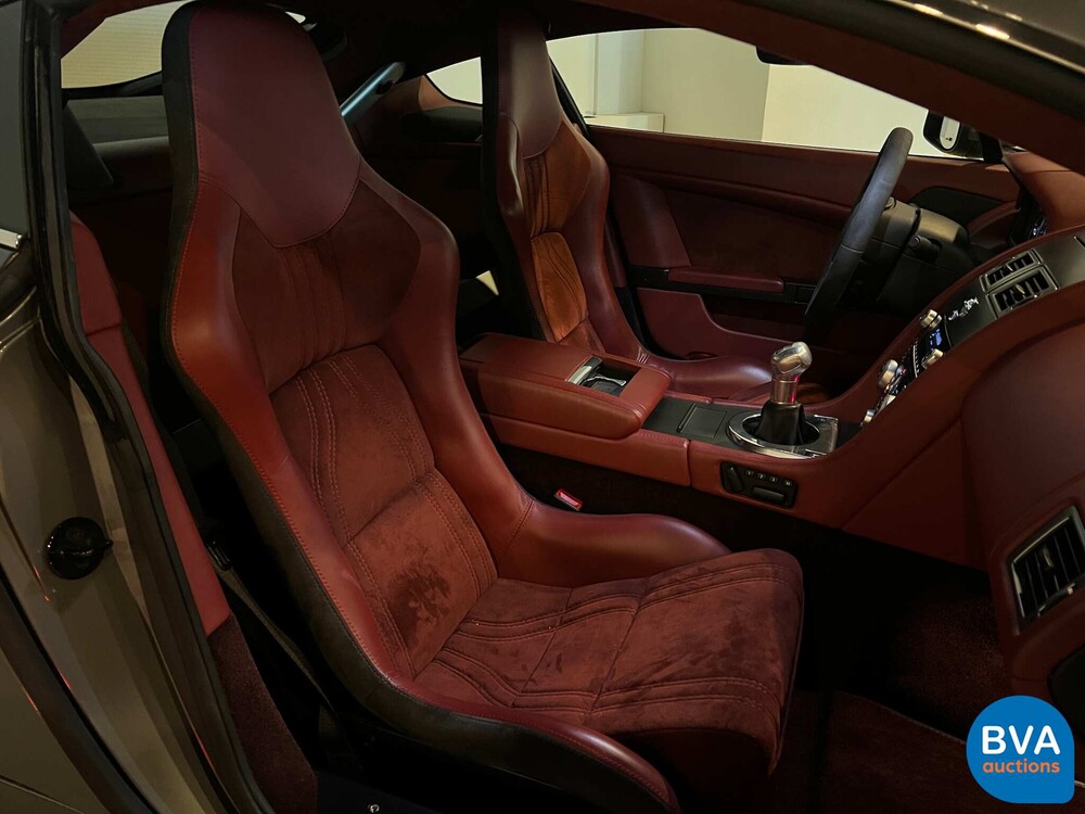 Aston Martin V12 Vantage 5.9 V12 -SCHALTGETRIEBE- 517pk 2009, 29-TGB-5.