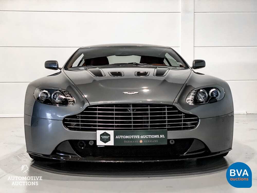 Aston Martin V12 Vantage 5.9 V12 -SCHALTGETRIEBE- 517pk 2009, 29-TGB-5.
