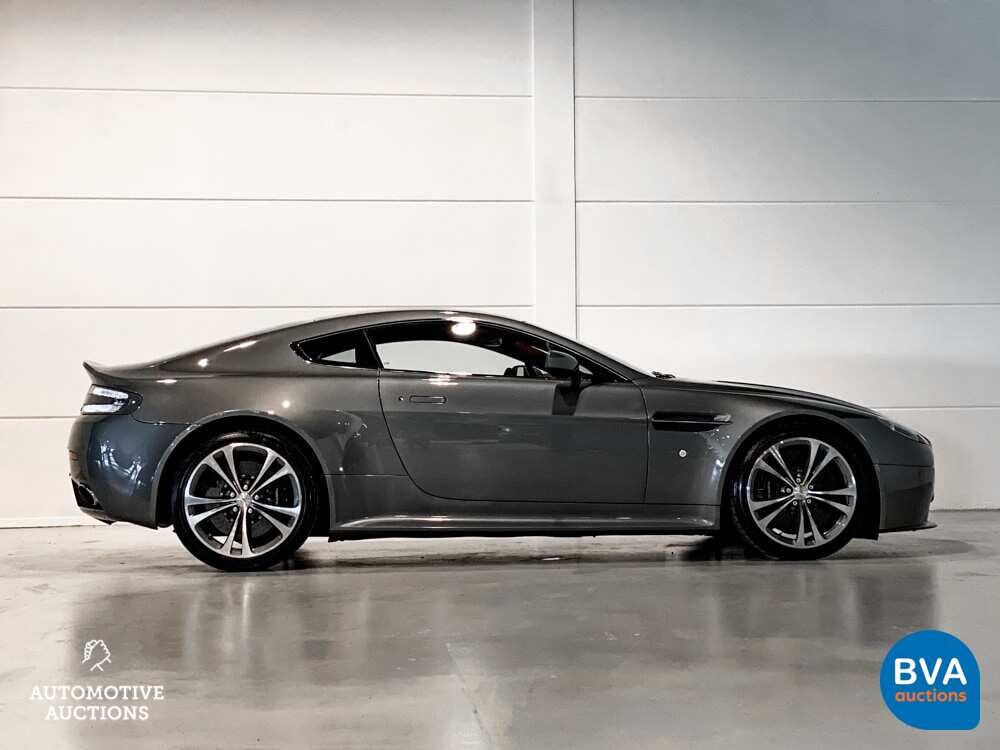 Aston Martin V12 Vantage 5.9 V12 -SCHALTGETRIEBE- 517pk 2009, 29-TGB-5.